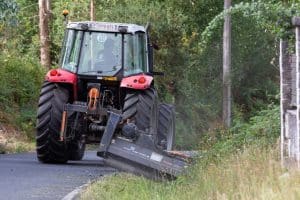 desbroces con tractor